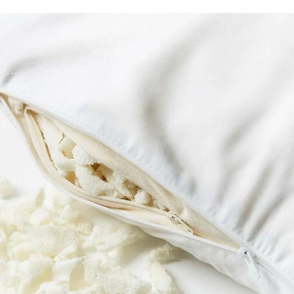 NWOT Coyuchi Organic Shredded Latex Pillow in Standard Size